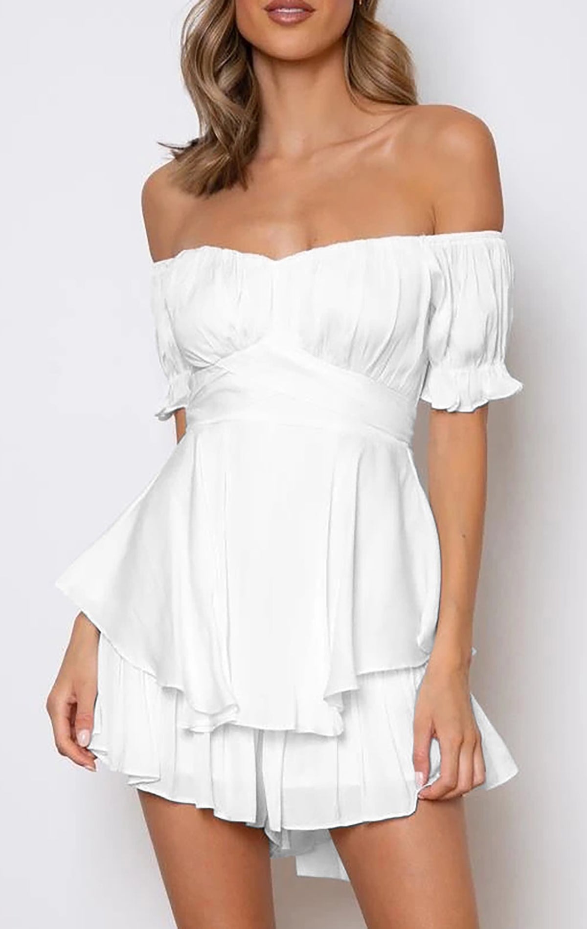 Ein-Schulter-Kurzarm-Jumpsuit