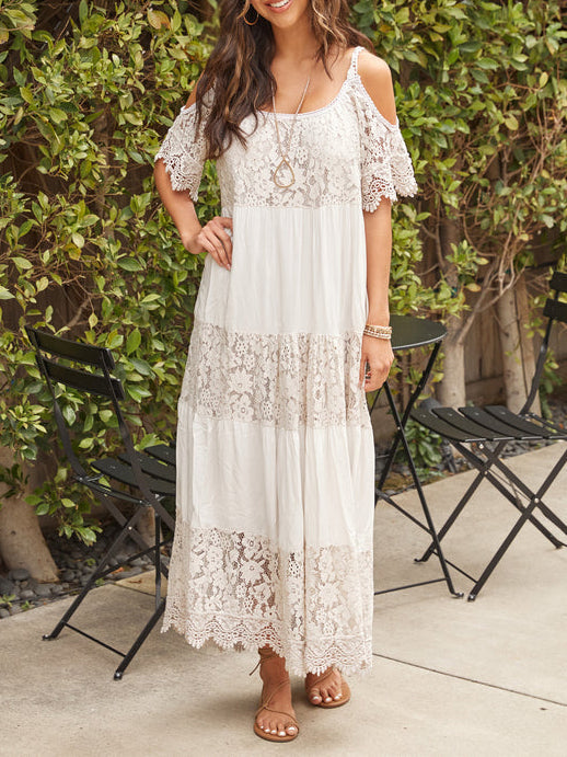 Maxikleid mit Blumenstickerei und Carmenausschnitt