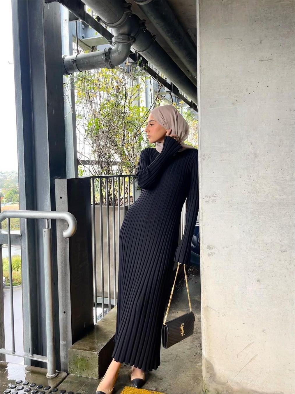 Herbstliches Strickkleid mit Ärmeln (2 kaufen, kostenloser Versand)