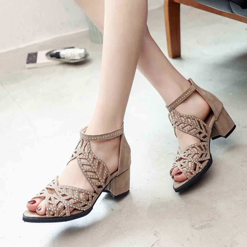 🔥2024 FLASH SALE 50% RABATT🔥Damen-Fashion-Sandalen mit klobigem Absatz und Cut-Outs