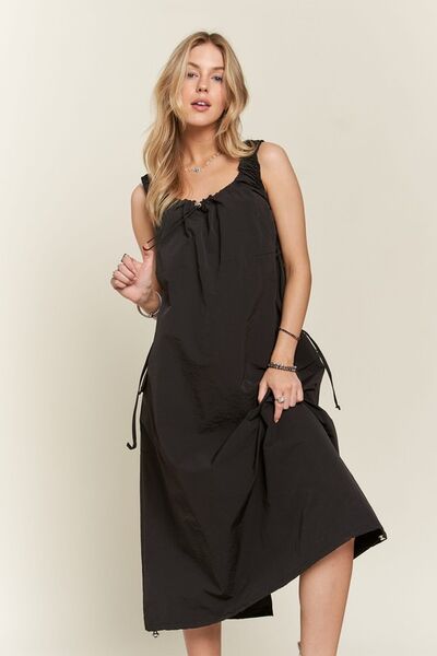 Robe Cargo ADORA Fendue à Cordon de Serrage