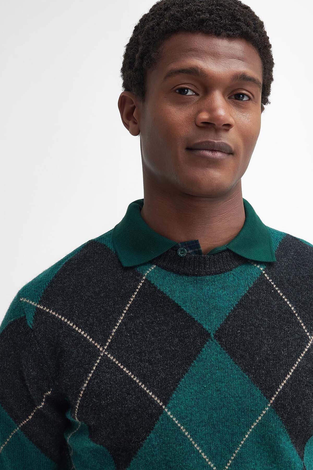 Sutherwell Argyle Crew Neck Jumper - BLACK