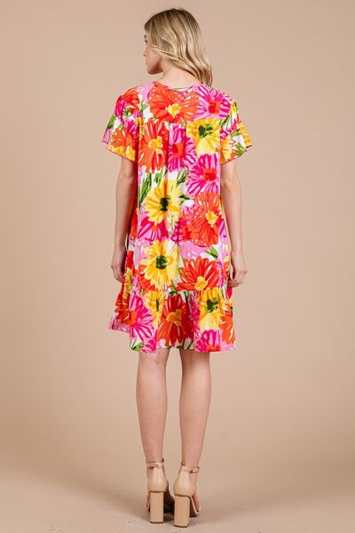 Robe courte fleurie à volants et manches courtes pour femme