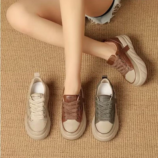 Chaussures décontractées pour femmes à semelle compensée en cuir