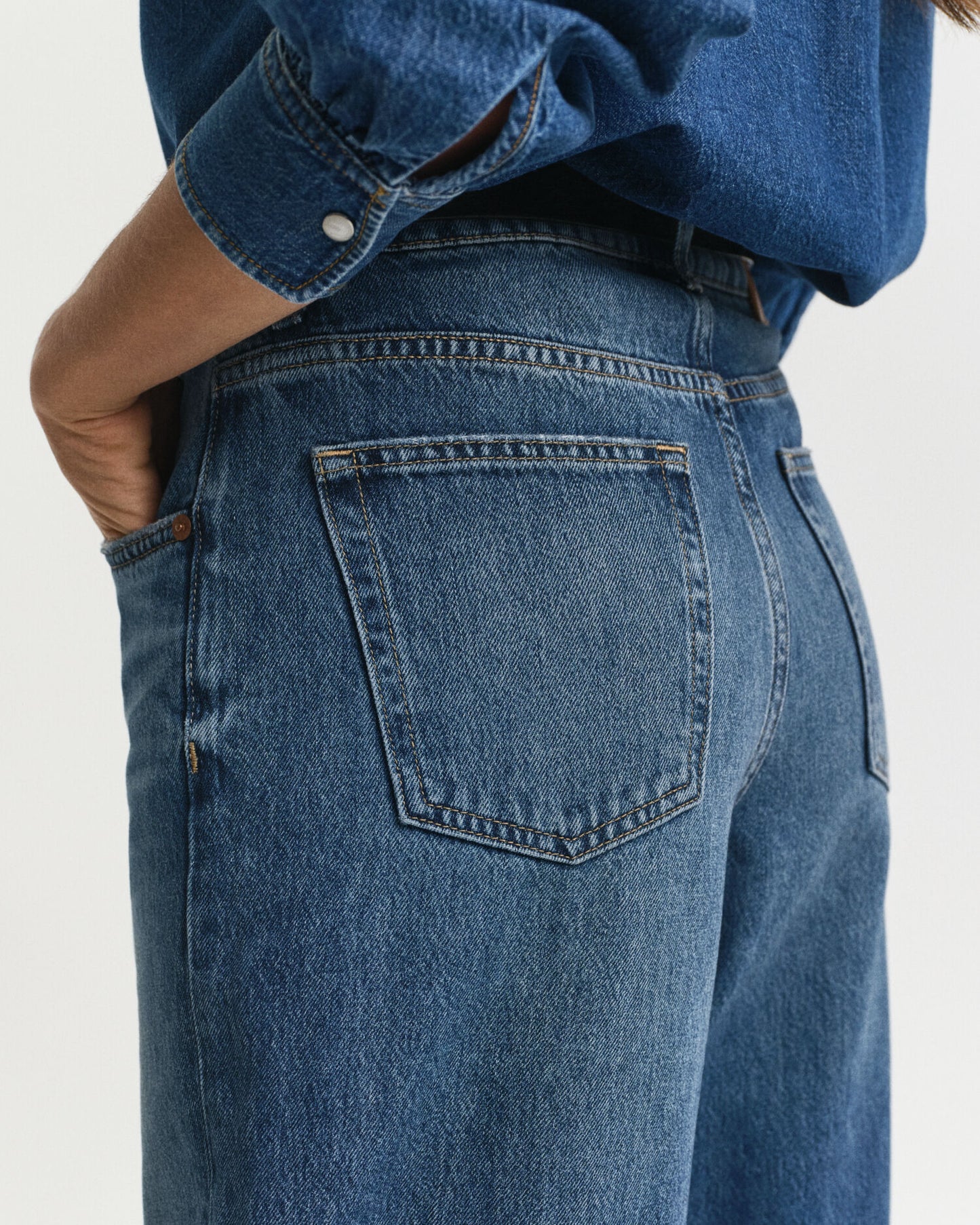 Relaxed Fit Jeans